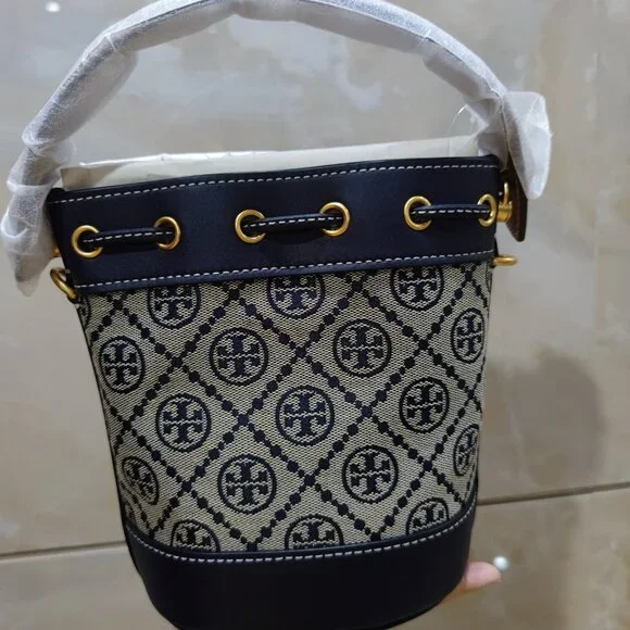 New Tory Burch Women's Navy T Monogram Mini Bucket Bag One Size - Picture 5 of 7